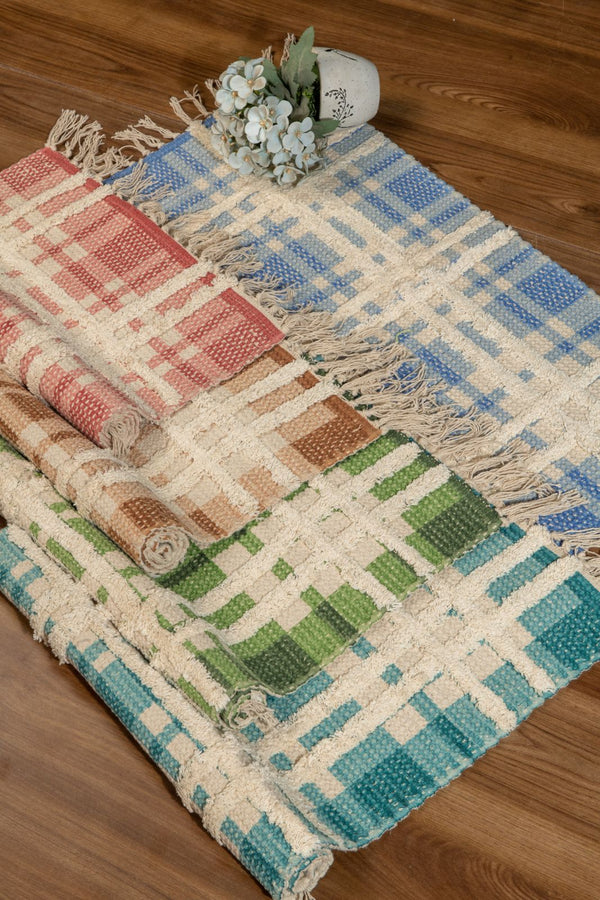 Checky Check – Cotton hand made, printed &Over tufted rugs